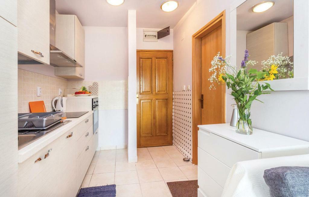 Amz Ap3 Apartment Jadranovo Exterior photo